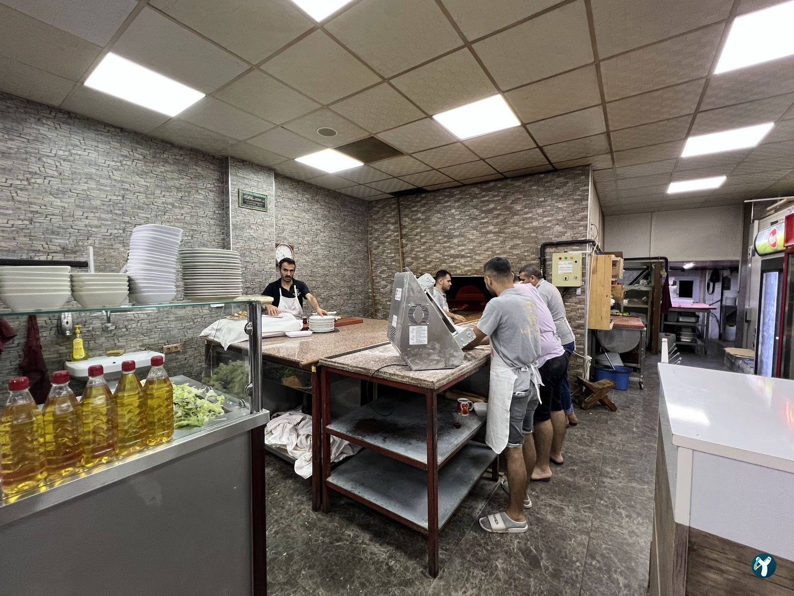 Gönlübol Kebap Lahmacun Salonu