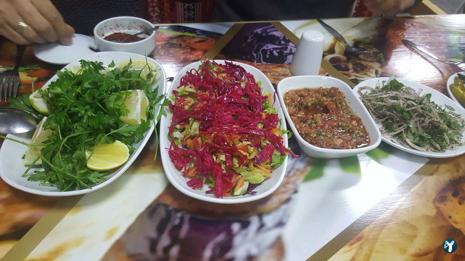 Gönlübol Kebap Lahmacun Salonu