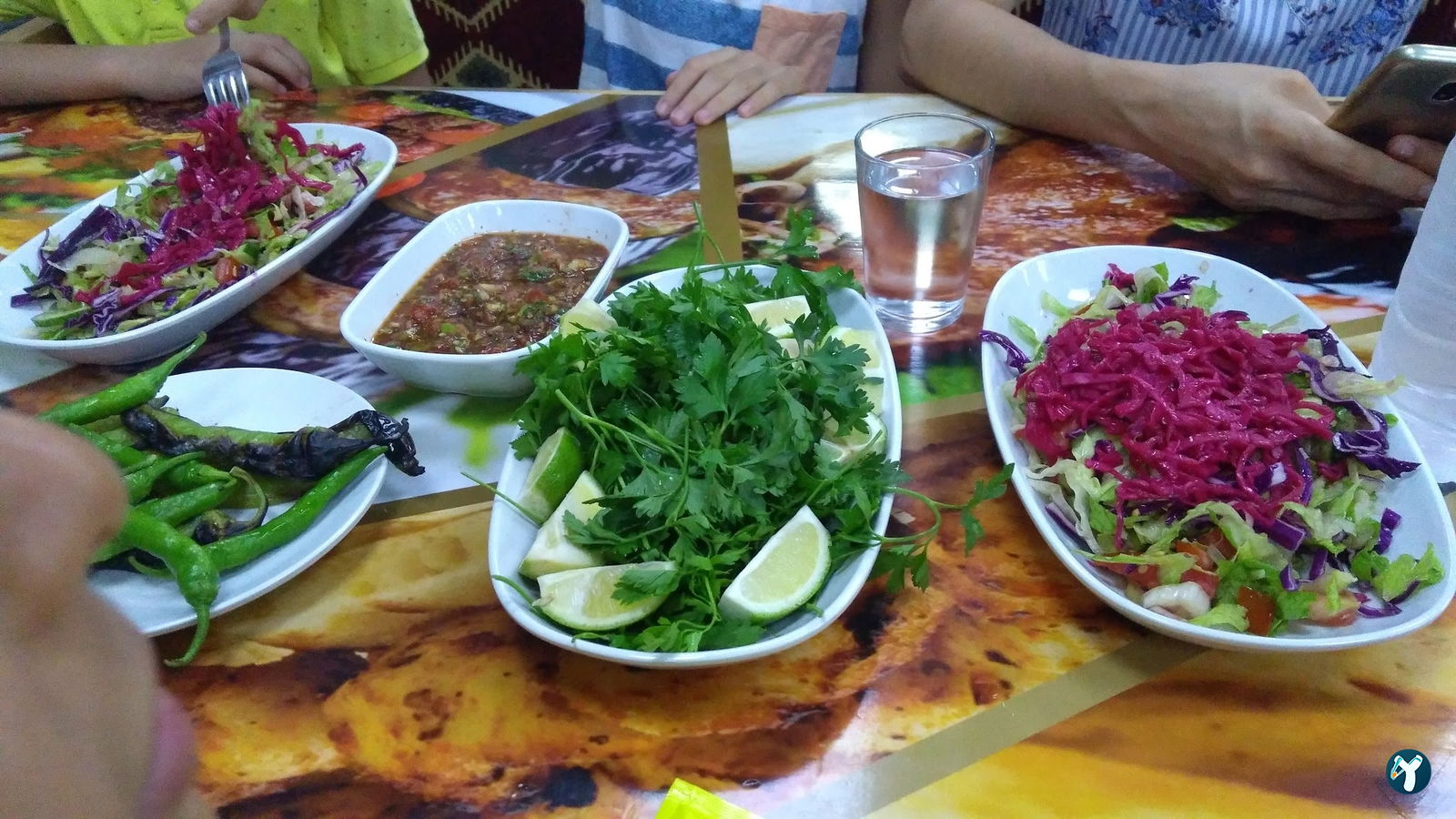 Gönlübol Kebap Lahmacun Salonu