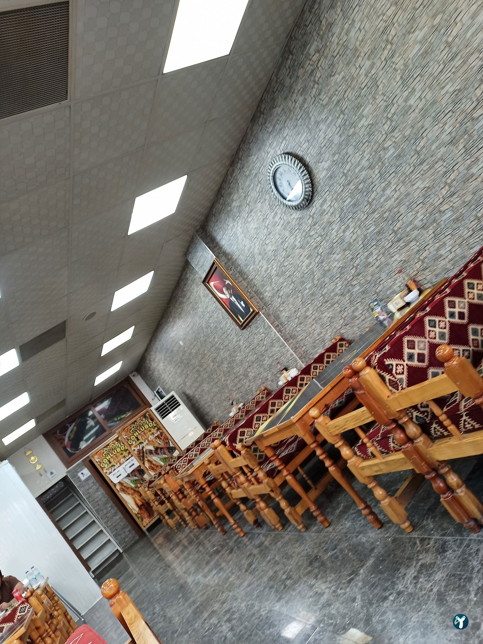 Gönlübol Kebap Lahmacun Salonu