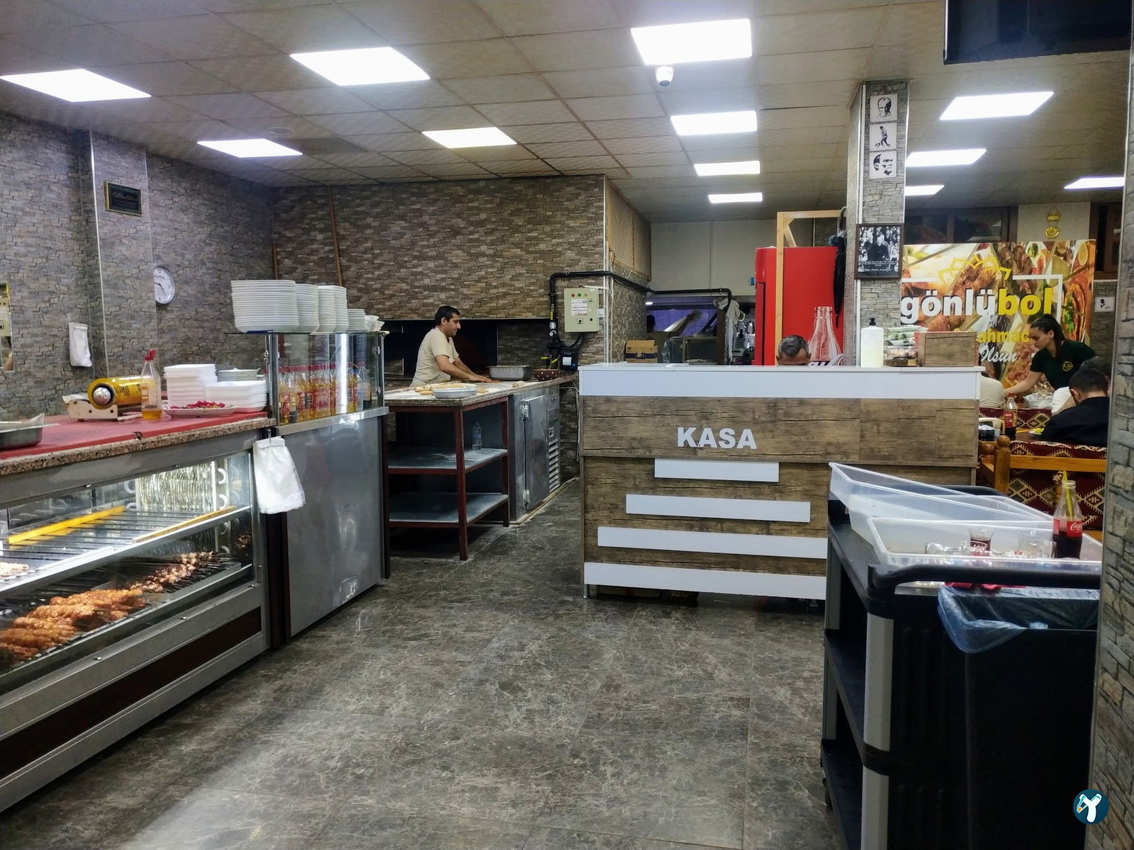 Gönlübol Kebap Lahmacun Salonu