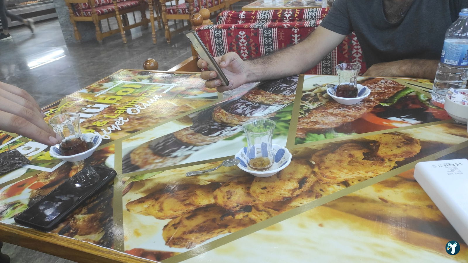 Gönlübol Kebap Lahmacun Salonu