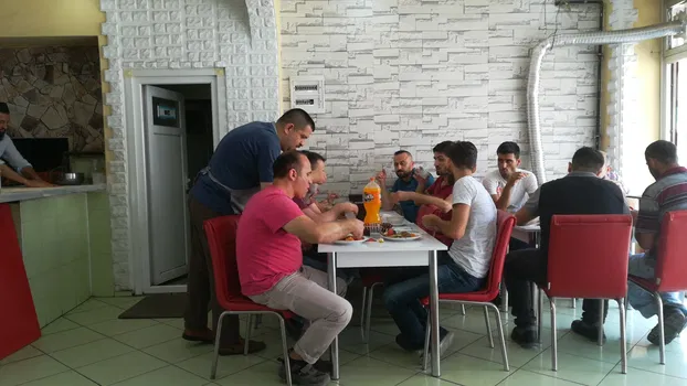 Lezzet Kebap Ve Lahmacun Salonu resimleri