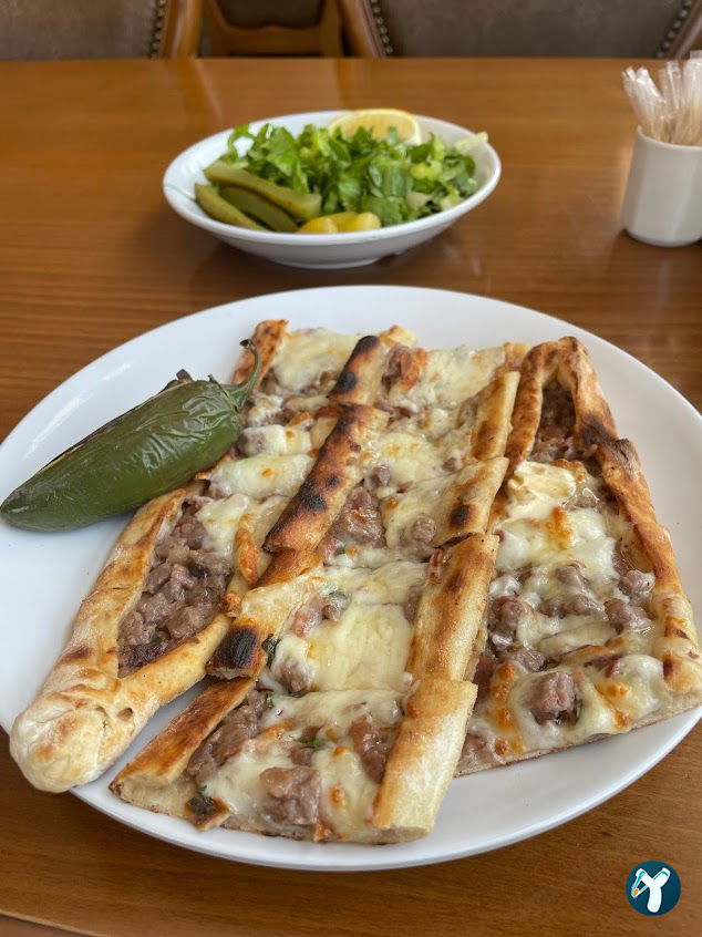 Meshur Nazilli Pide ve Corba Salonu