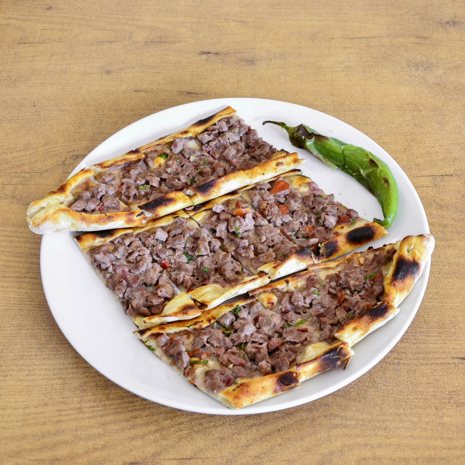 Kuşbaşılı Pide