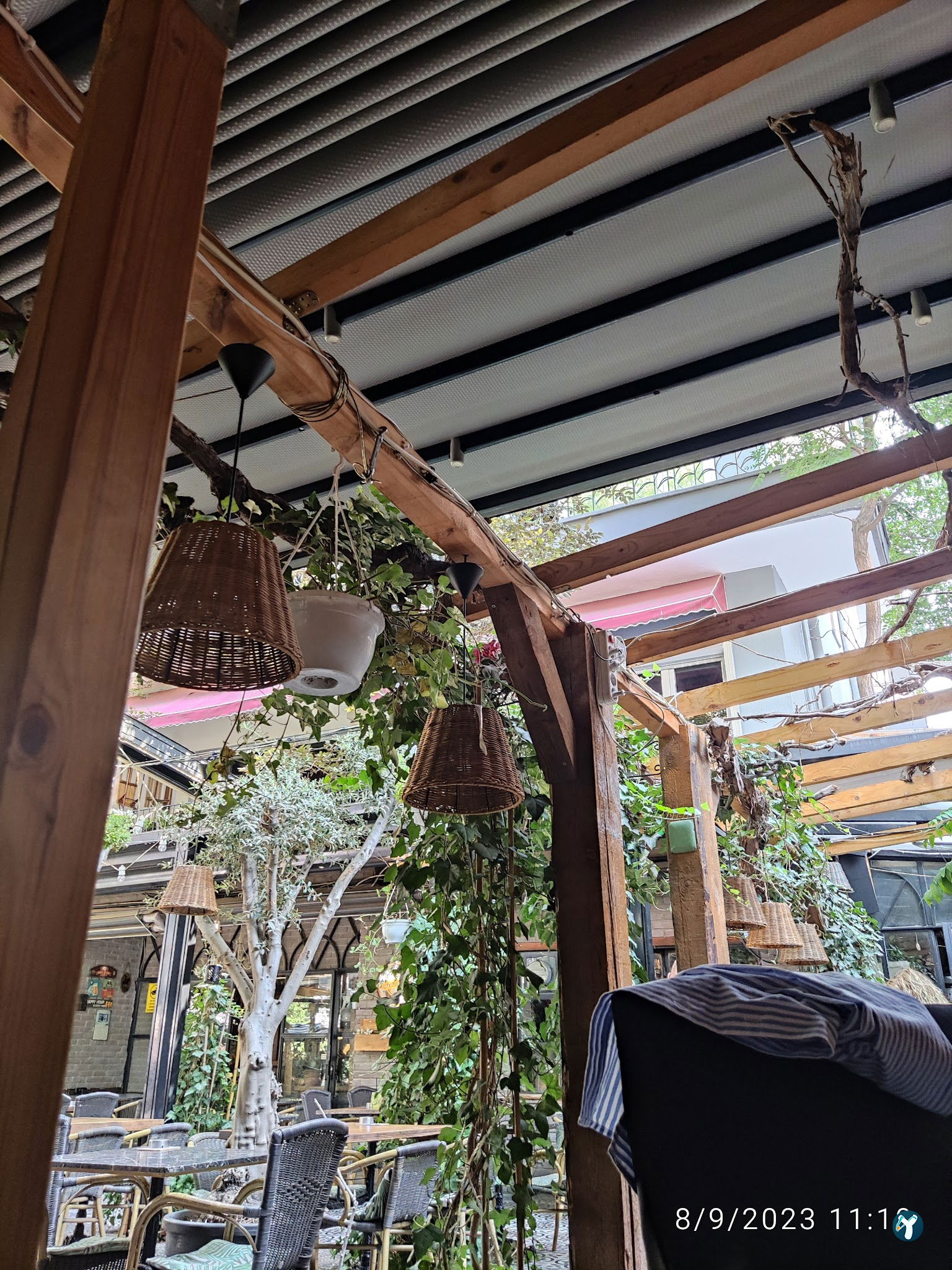 Cafe Botanica