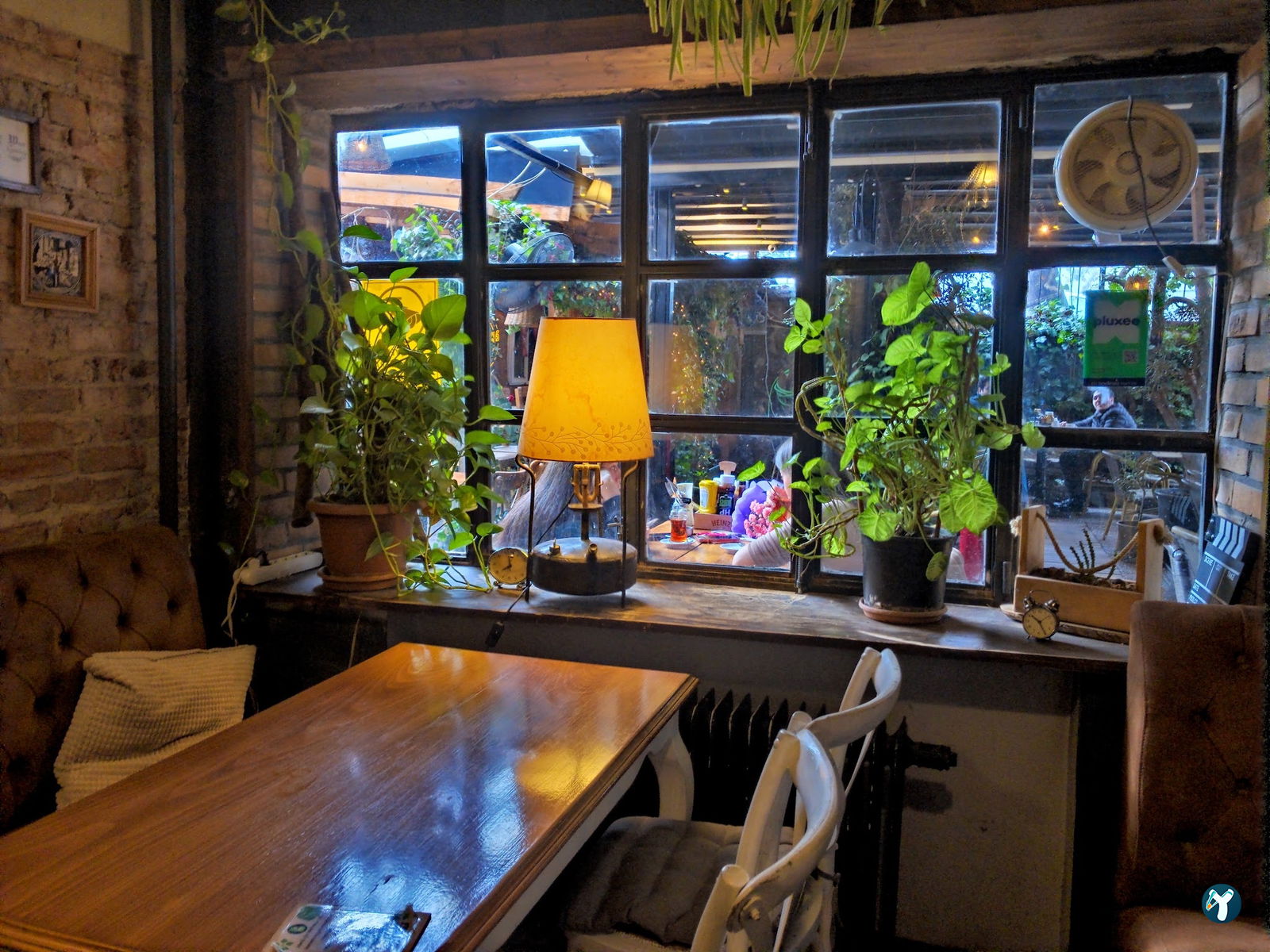 Cafe Botanica