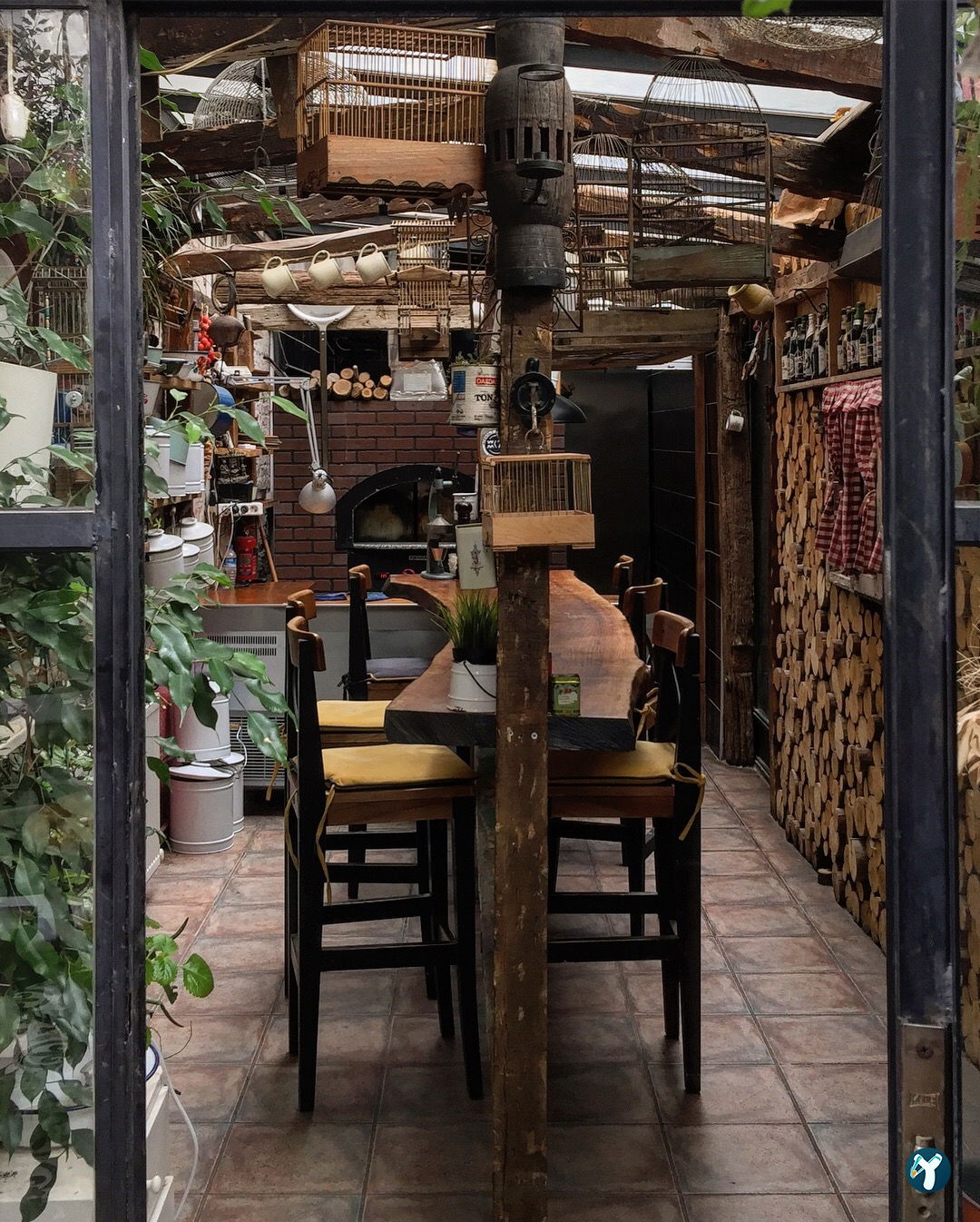 Cafe Botanica