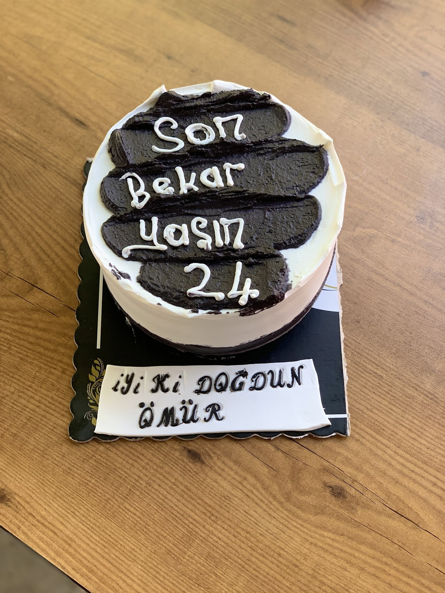 Li̇la Pastaneleri̇