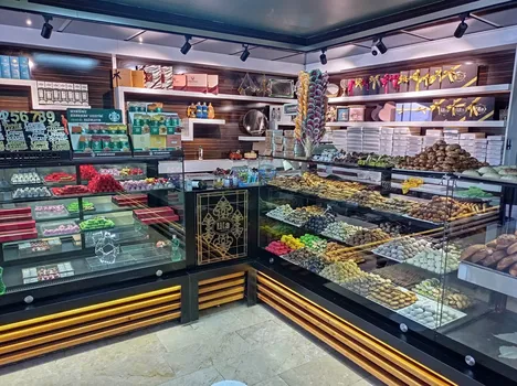 Li̇la Pastaneleri̇ resimleri