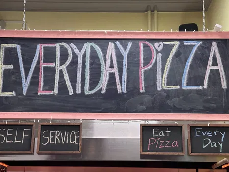 Everyday Pizza resimleri Everyday Pizza resimleri