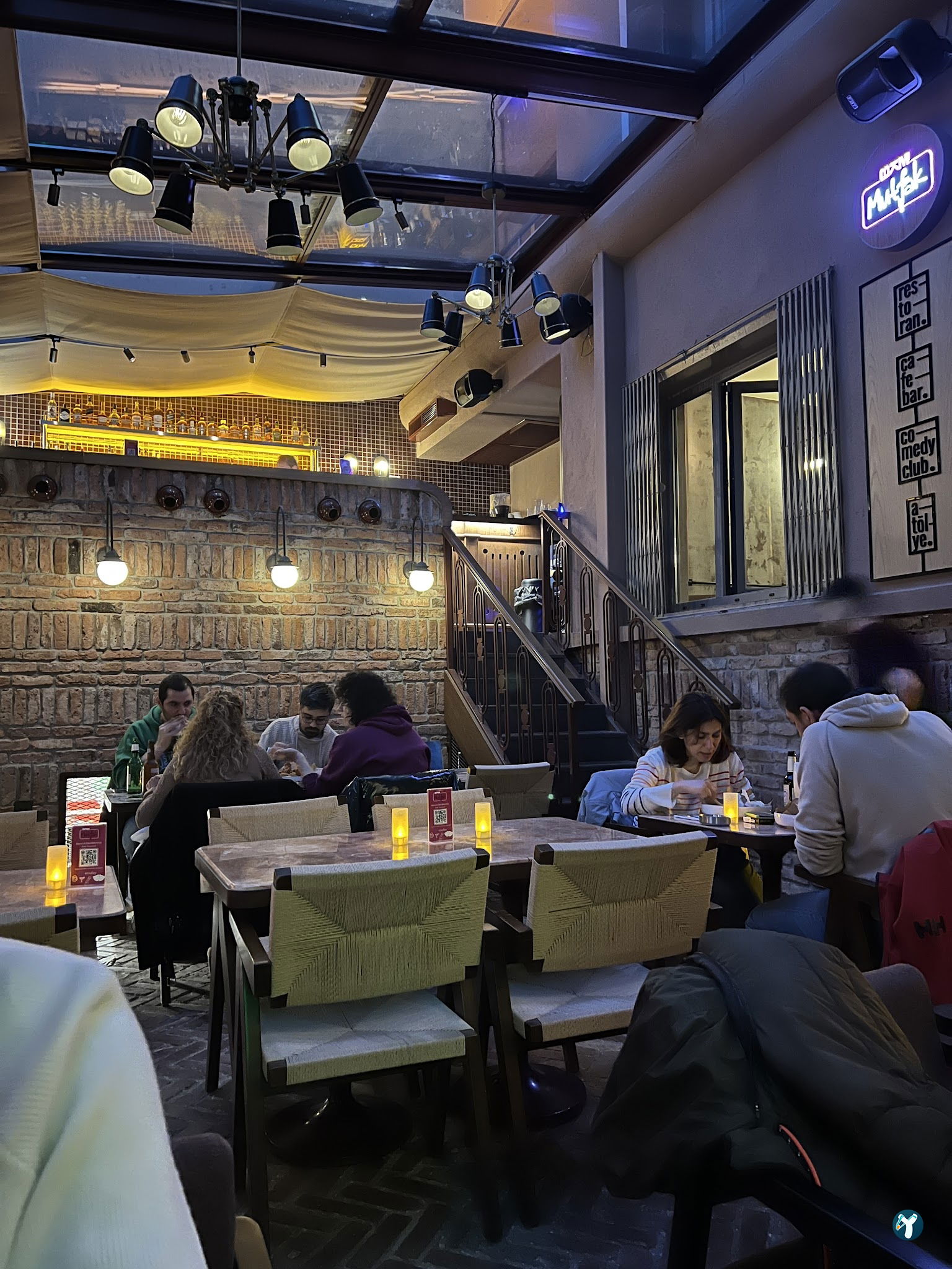 Excuses Café Culture