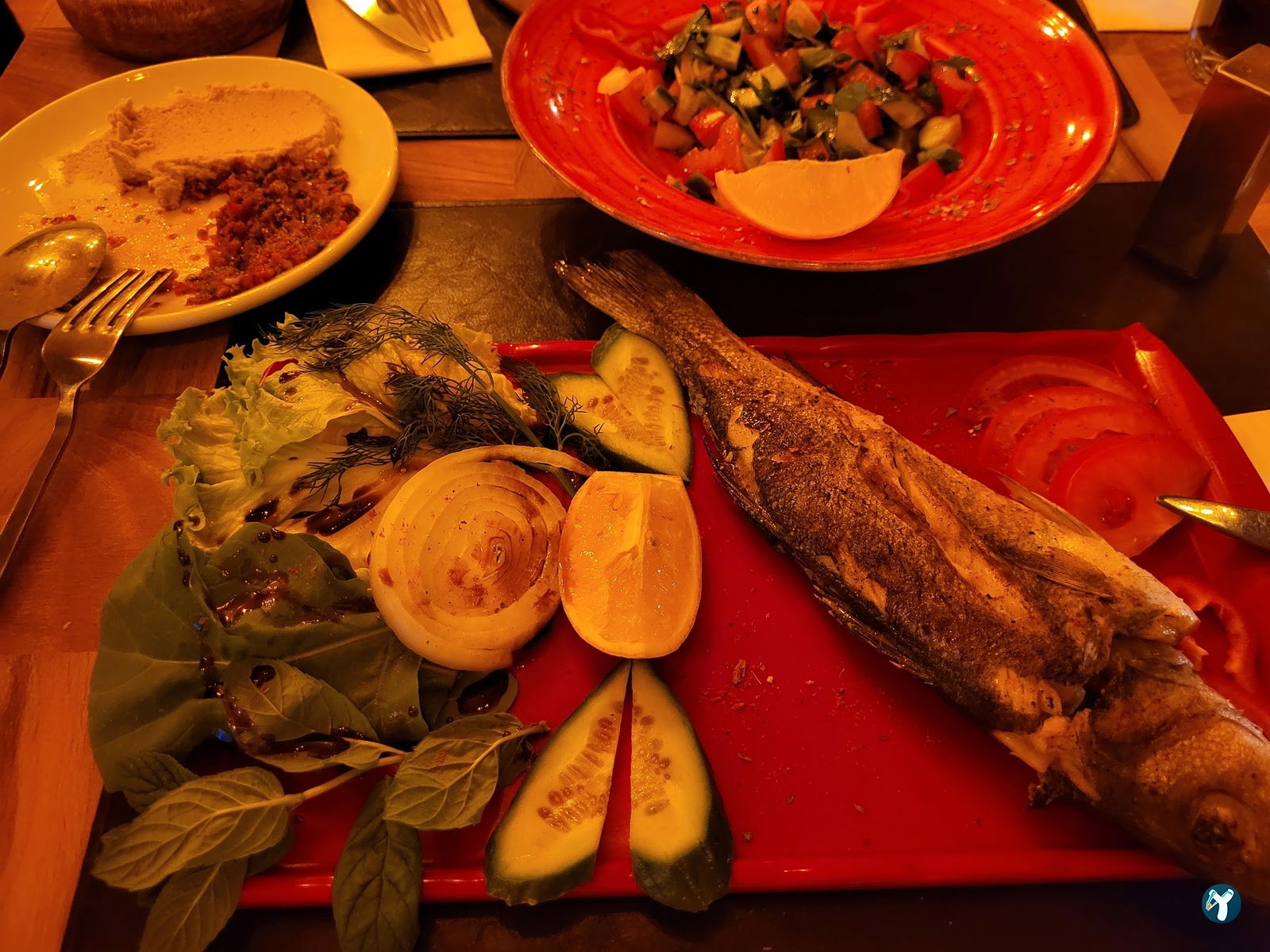 Casa De Madera Restaurant