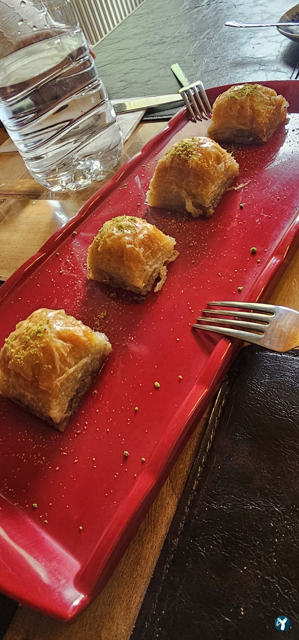 Casa De Madera Restaurant