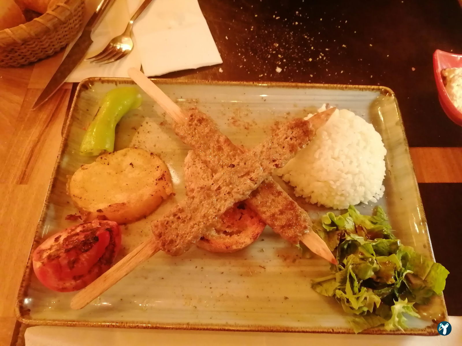 Casa De Madera Restaurant