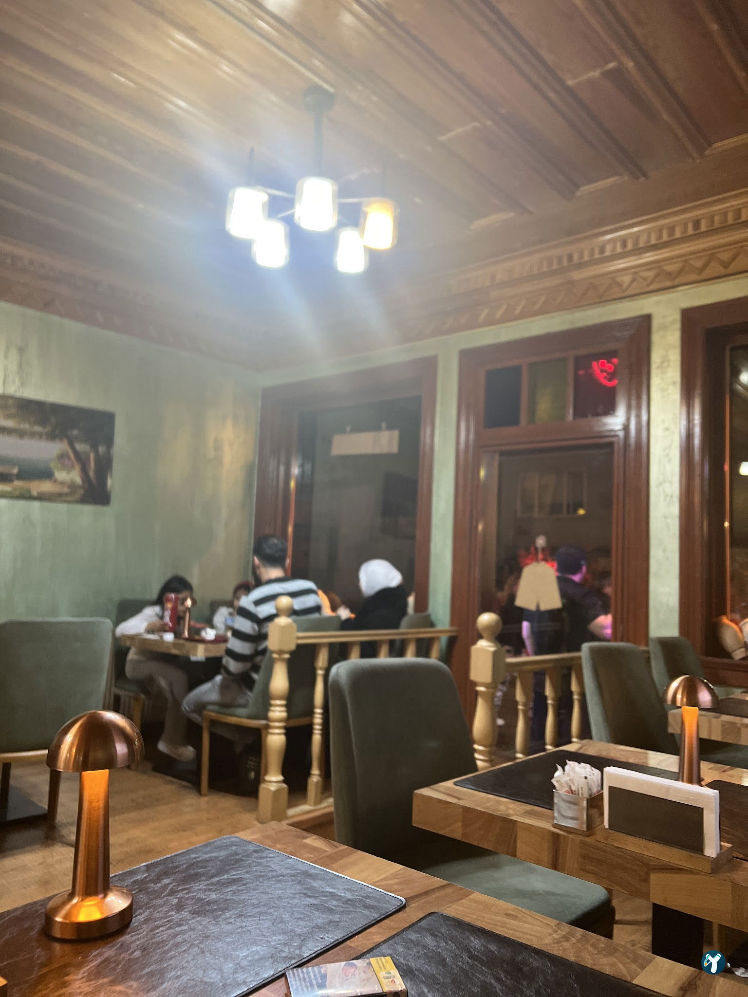 Casa De Madera Restaurant