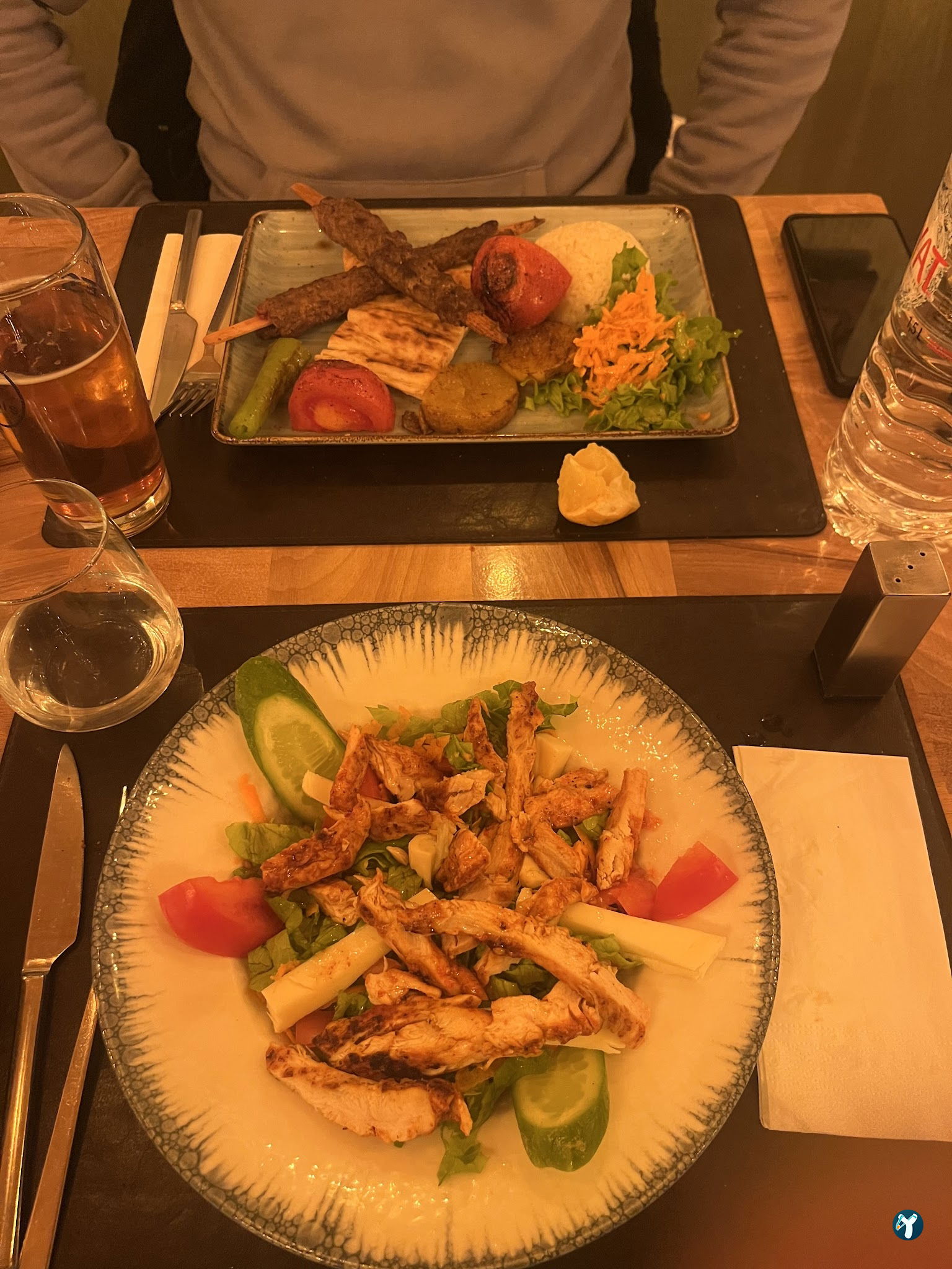 Casa De Madera Restaurant