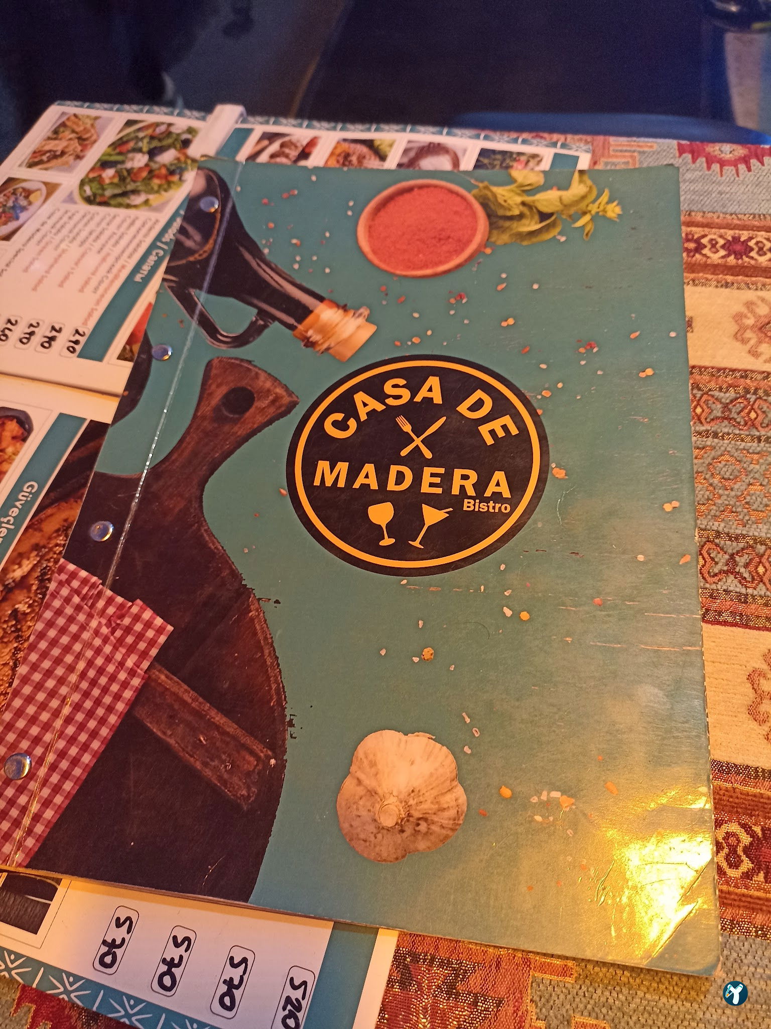 Casa De Madera Restaurant