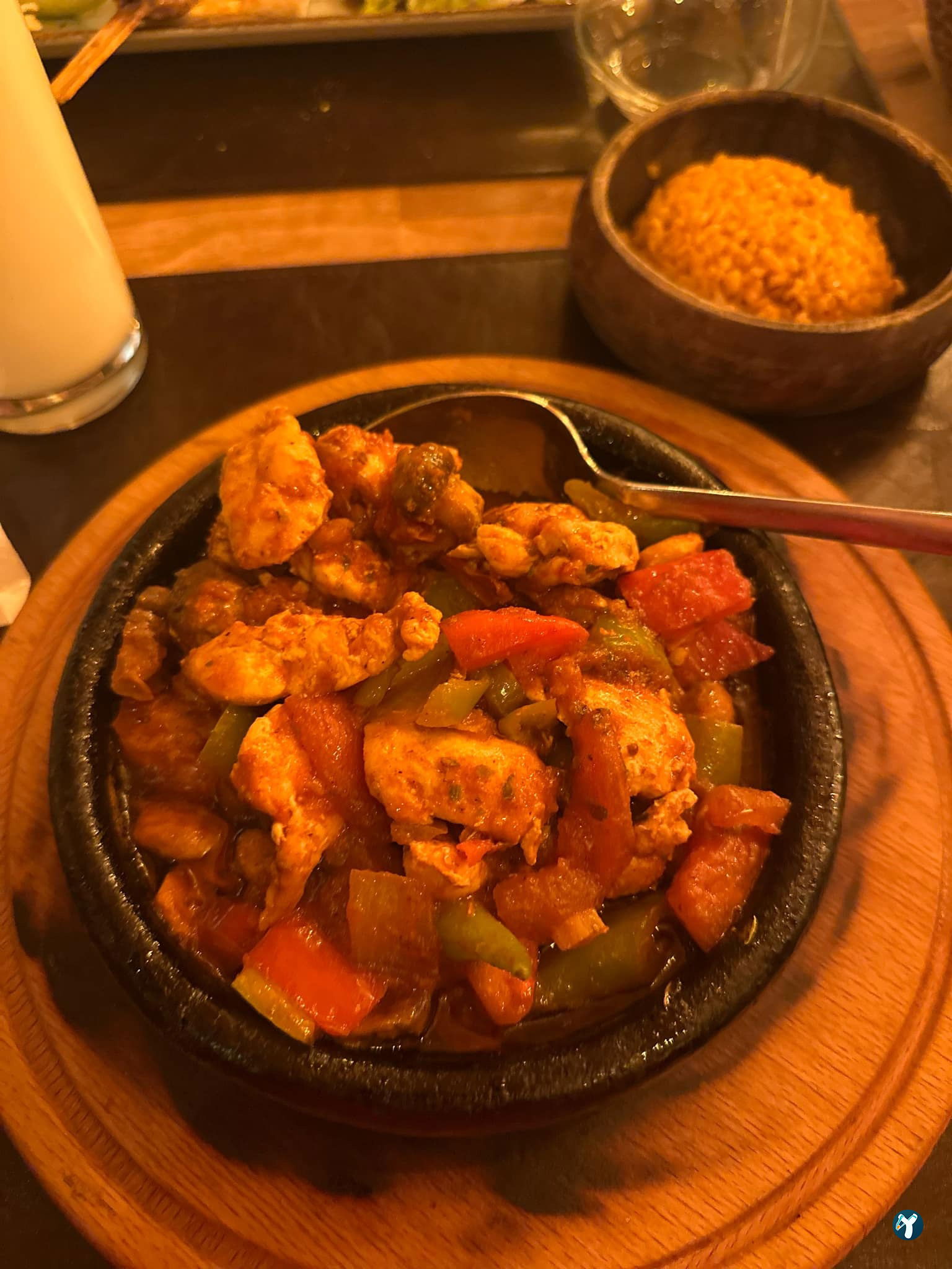 Casa De Madera Restaurant