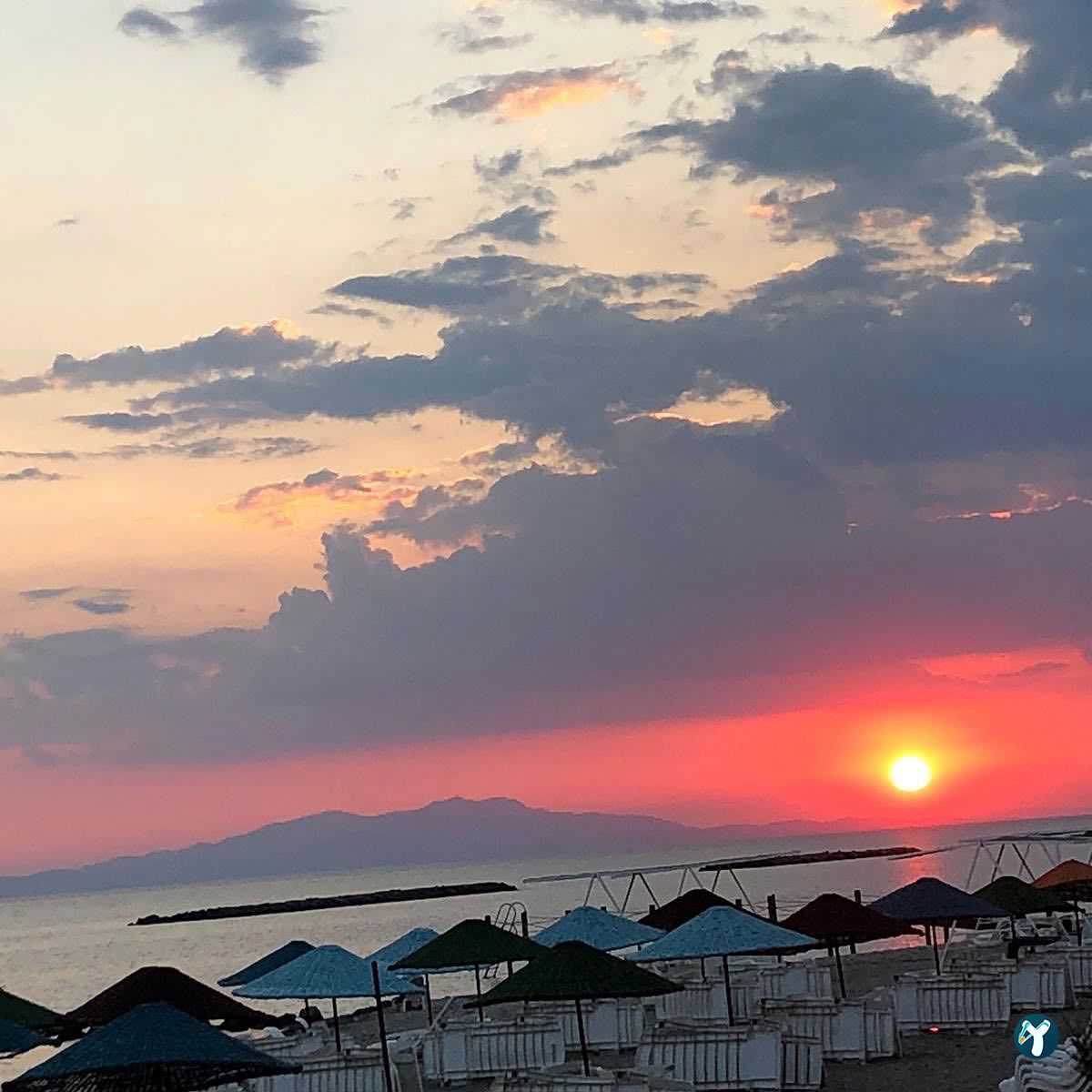 Gamlı Baykuş Cafe Restoran Beach