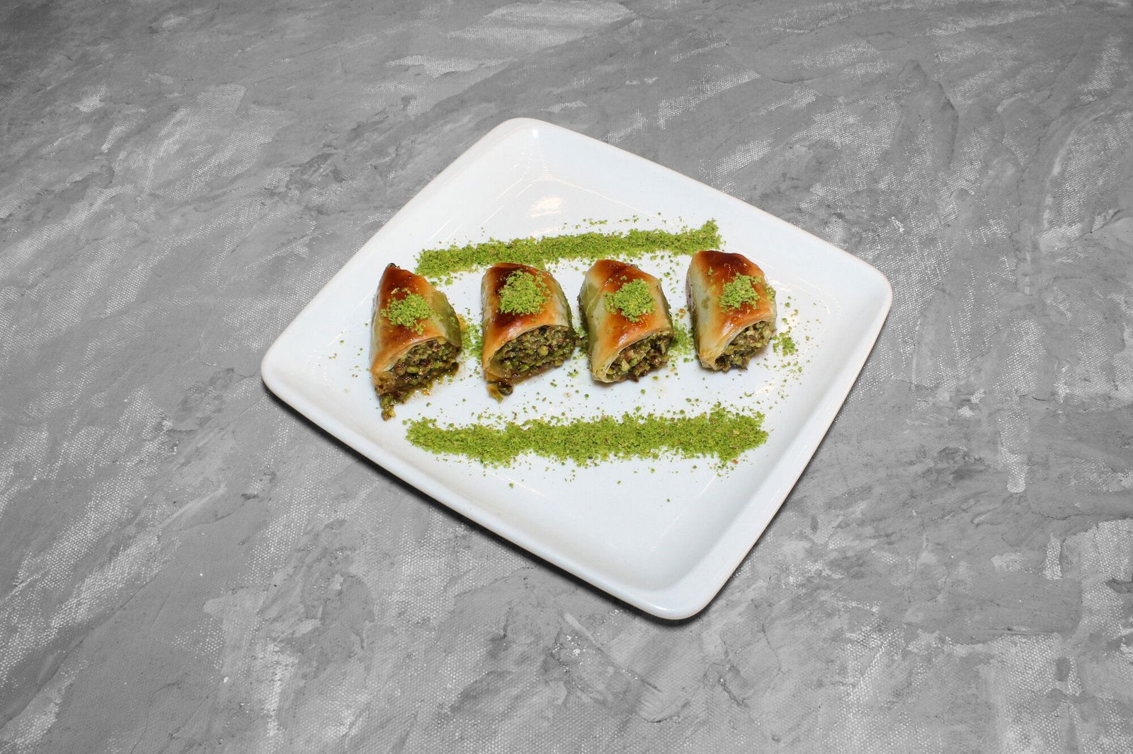 Fıstıklı Şöbiyet (500 gr.)