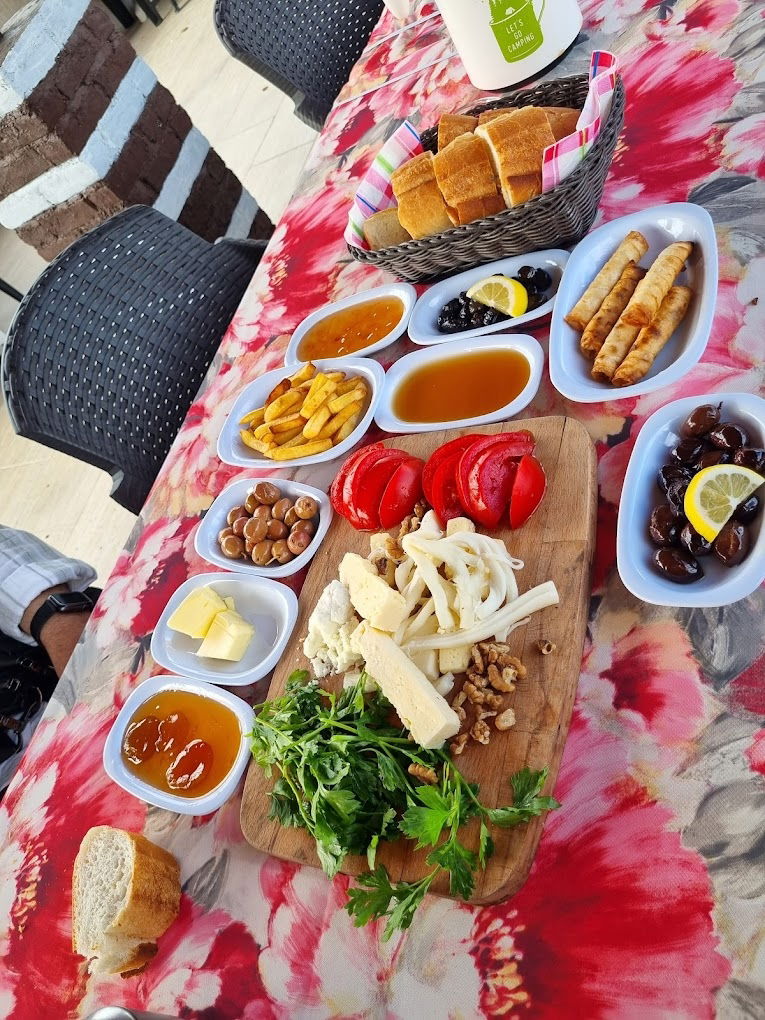 AdaKöy Restaurant & Kahvaltı resimleri