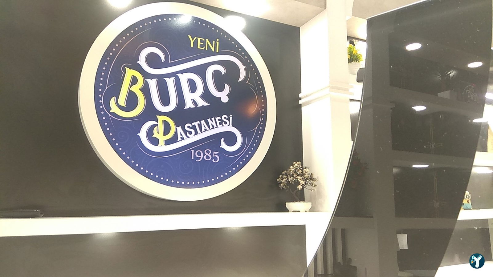 Yeni Burc Pastanesi
