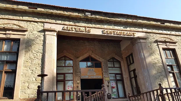 Artemis Restaurant resimleri