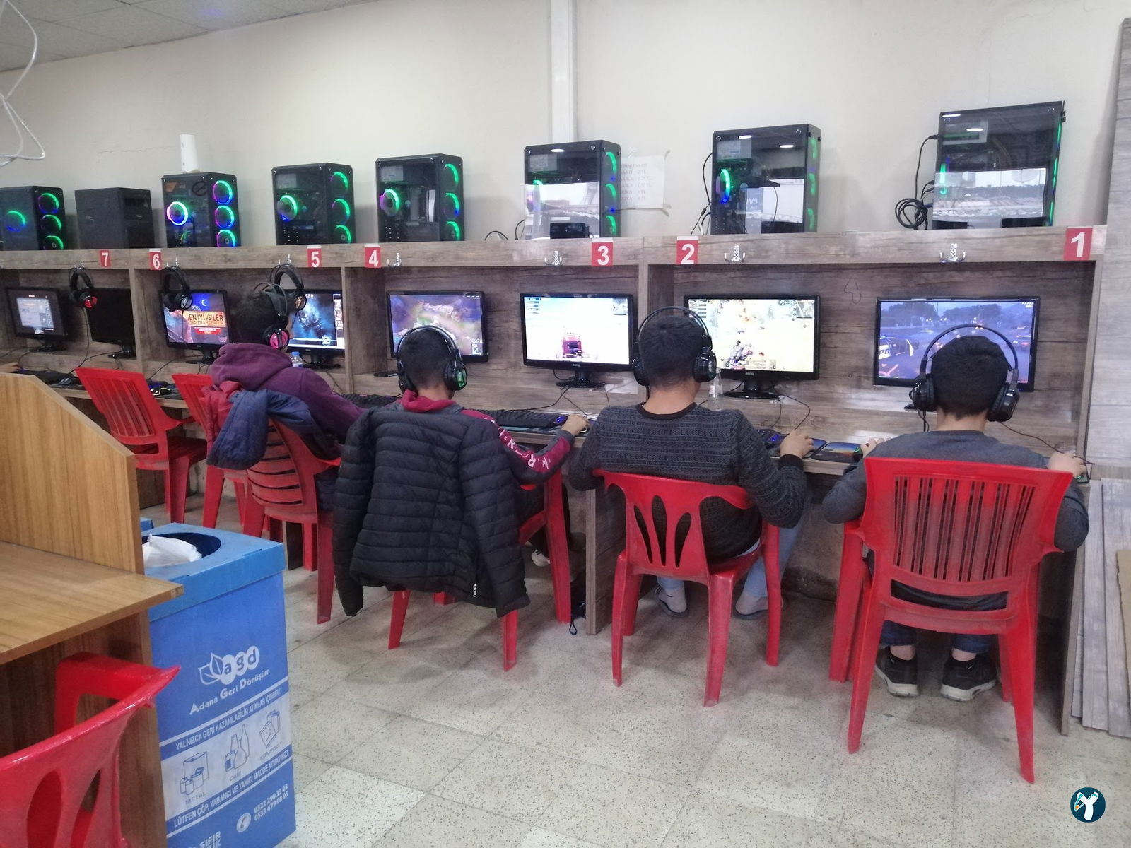 Speed Internet Cafe