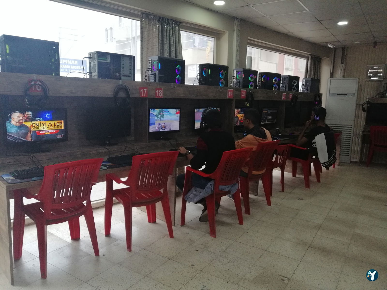 Speed Internet Cafe