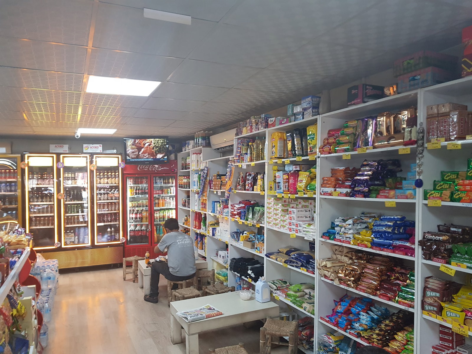 Şaşmaz Market Tekel Bayi̇i̇
