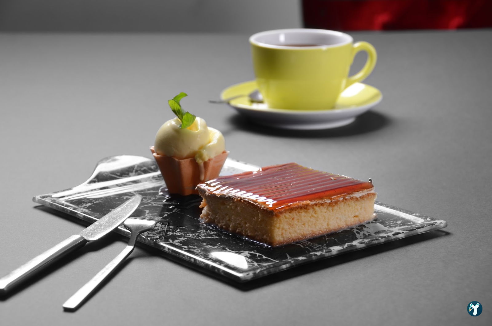 Flz Cafe & Restaurant