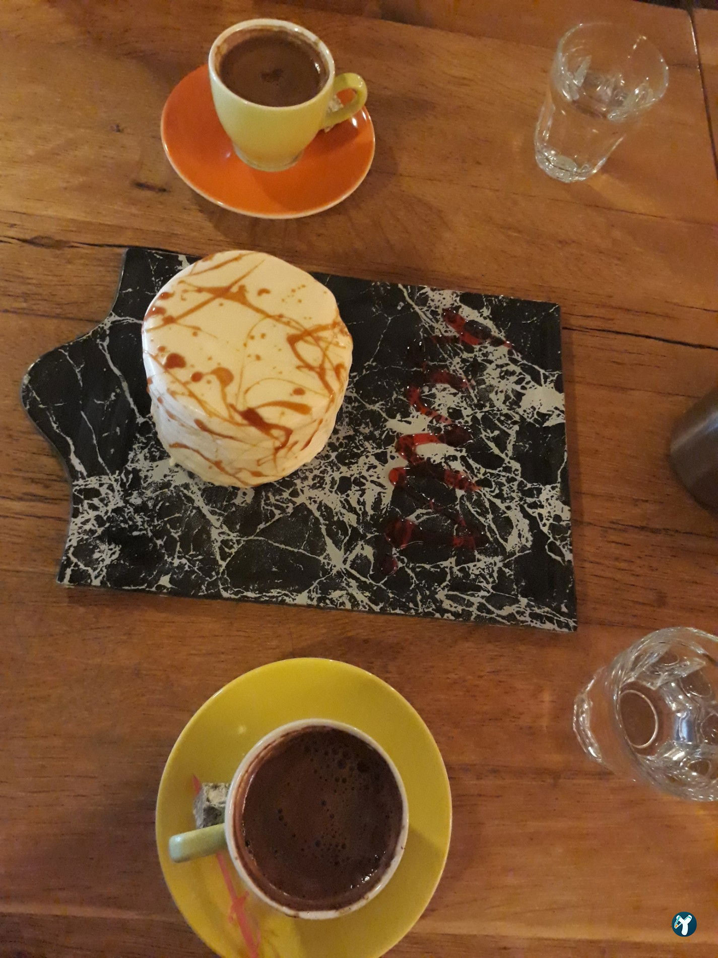 Flz Cafe & Restaurant