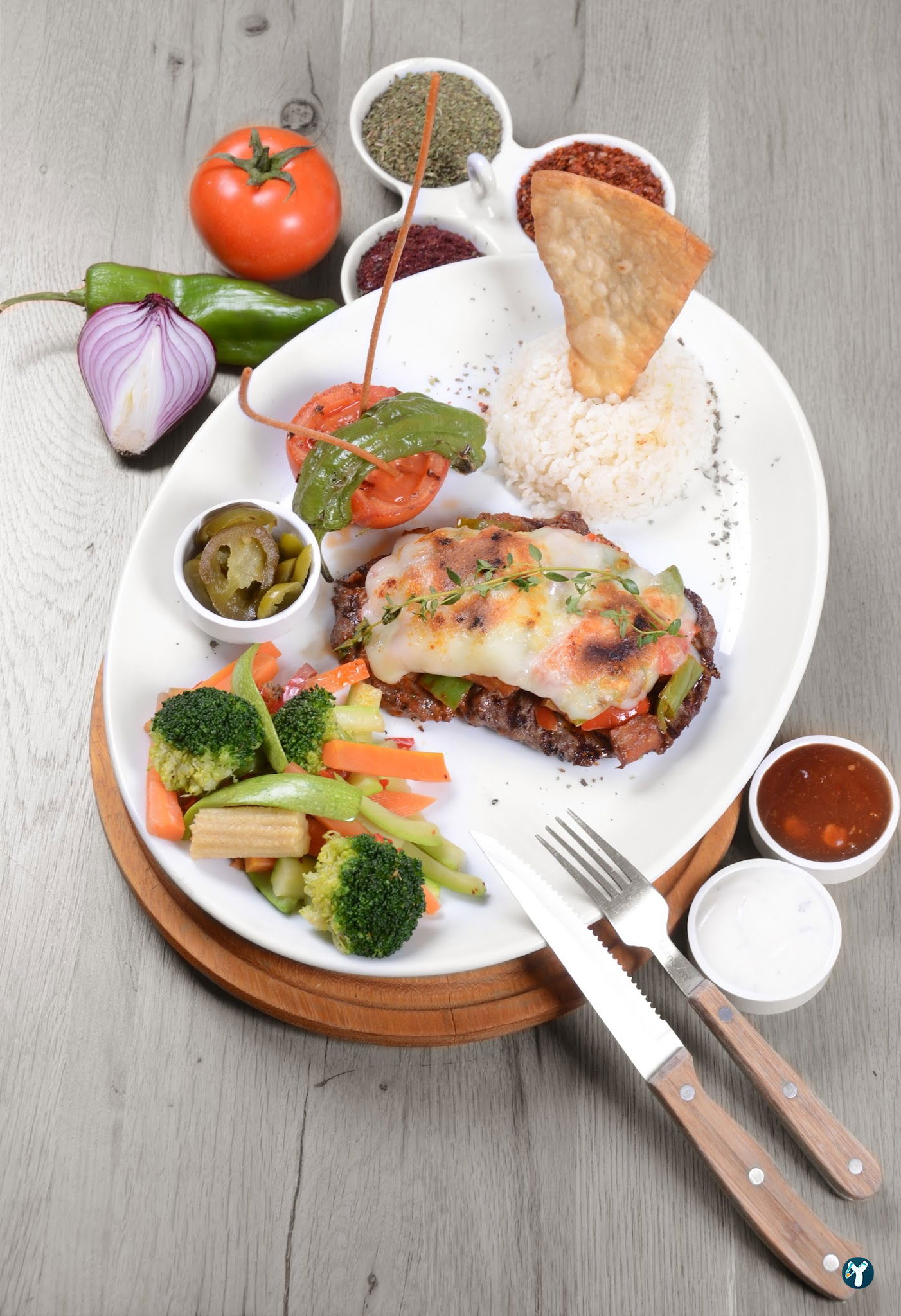 Flz Cafe & Restaurant