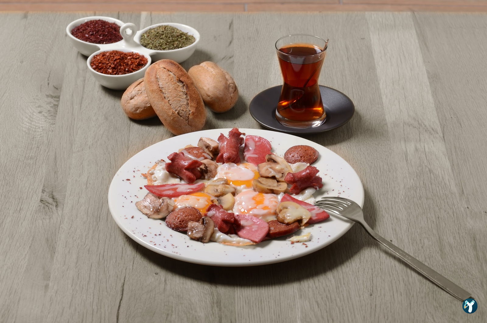 Flz Cafe & Restaurant