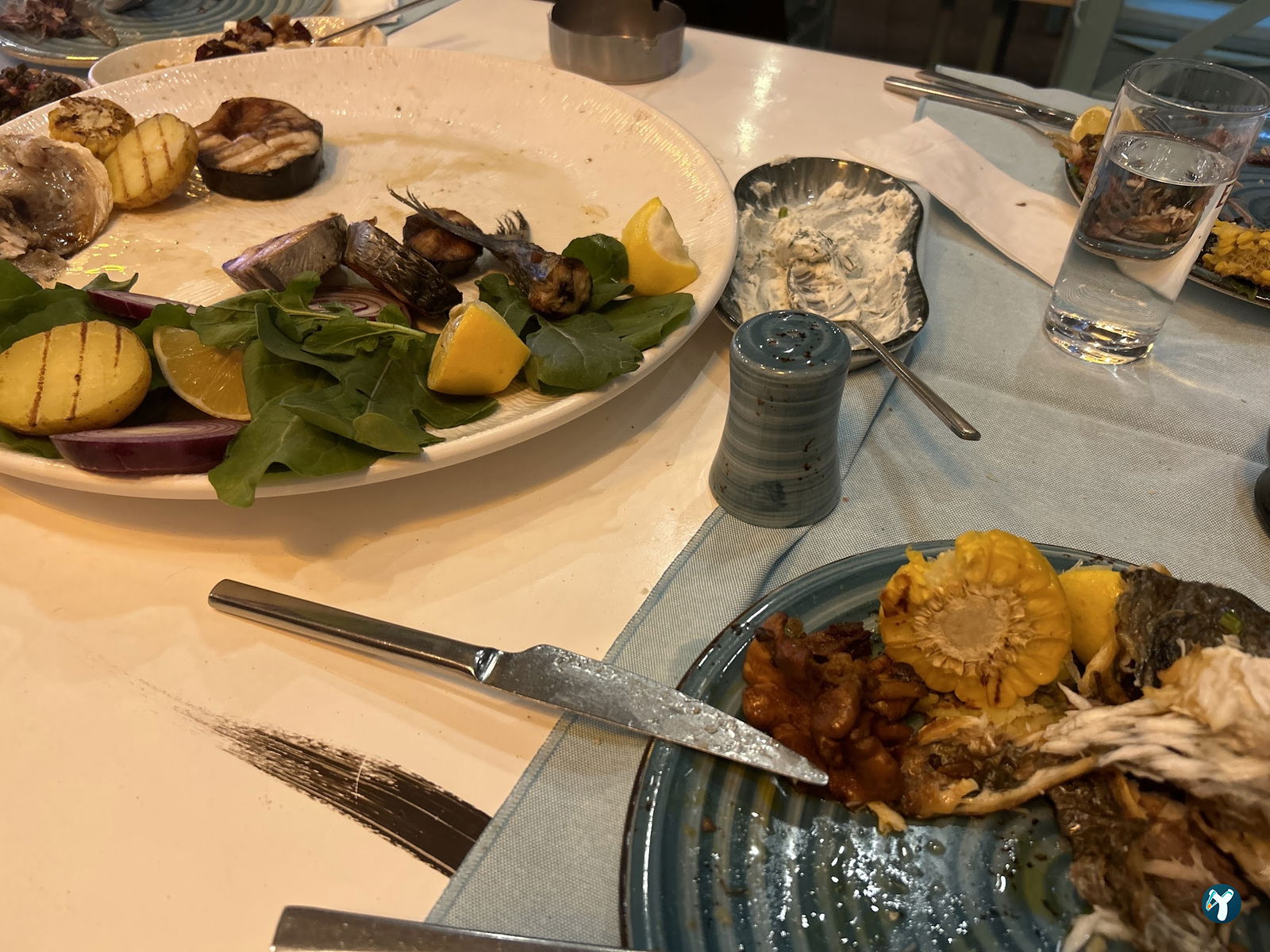 Iskarmoz Restaurant