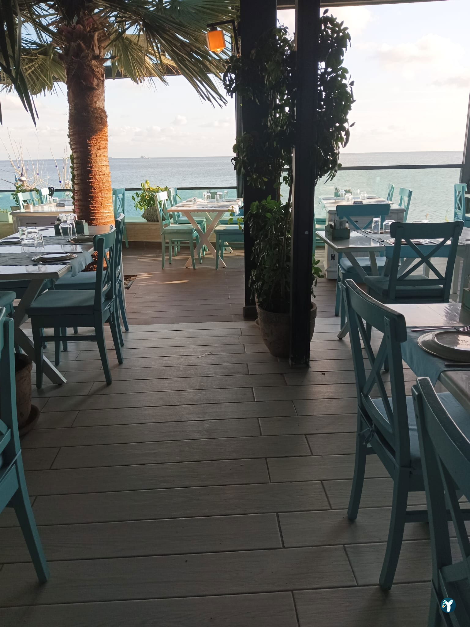 Iskarmoz Restaurant
