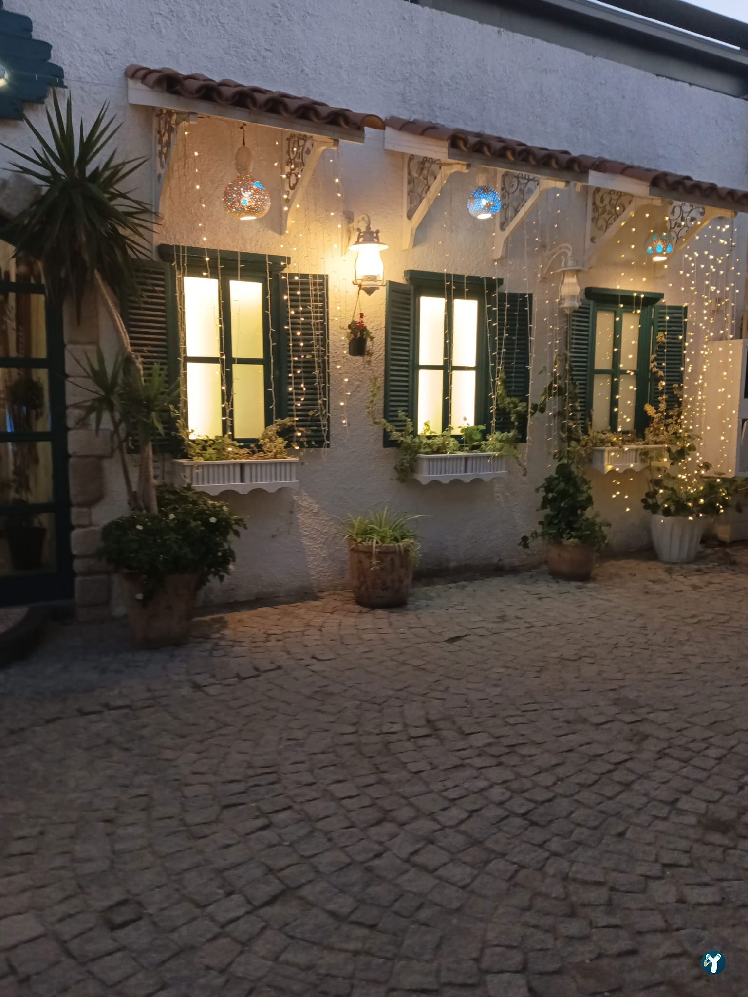 Iskarmoz Restaurant