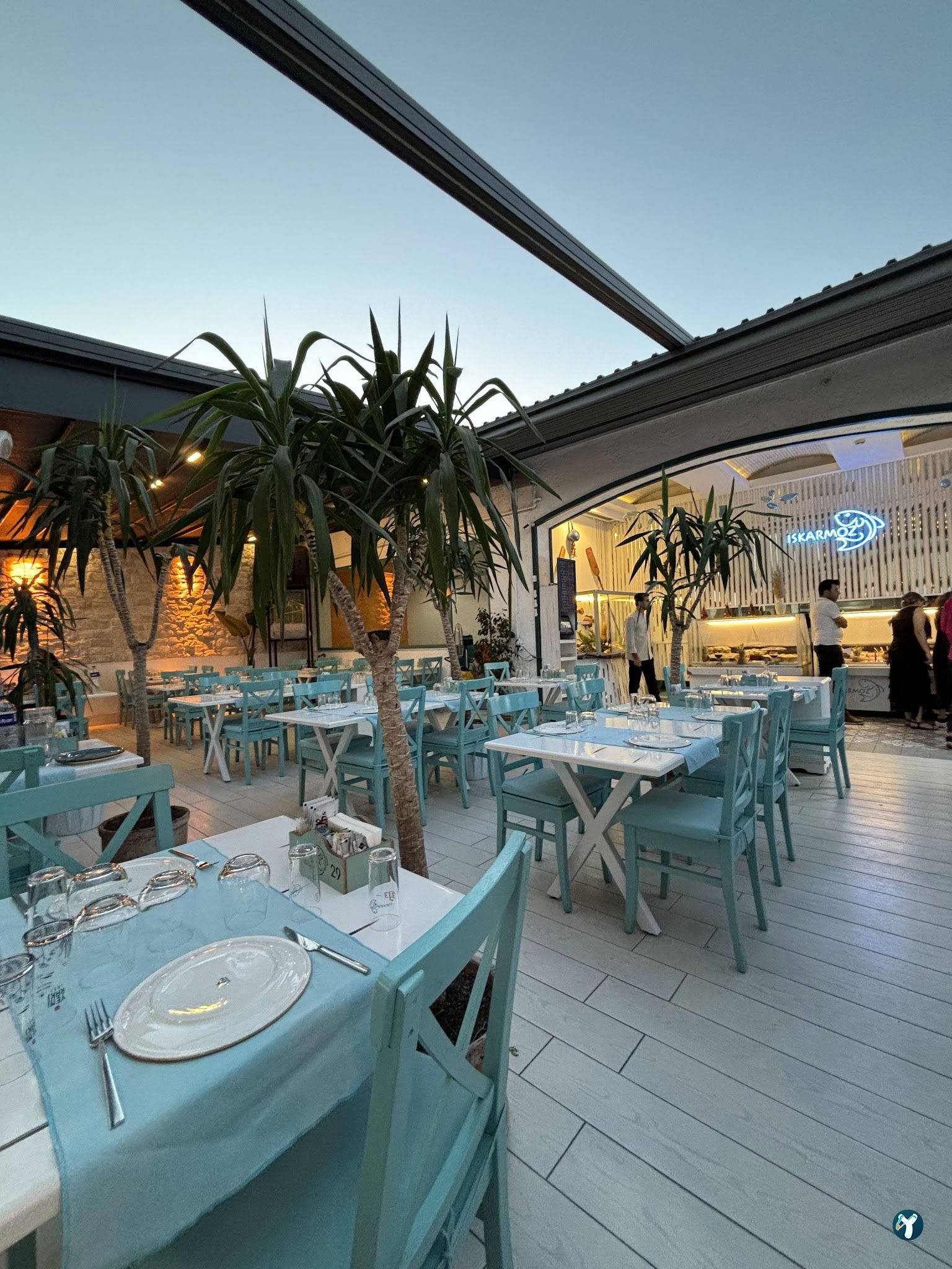 Iskarmoz Restaurant