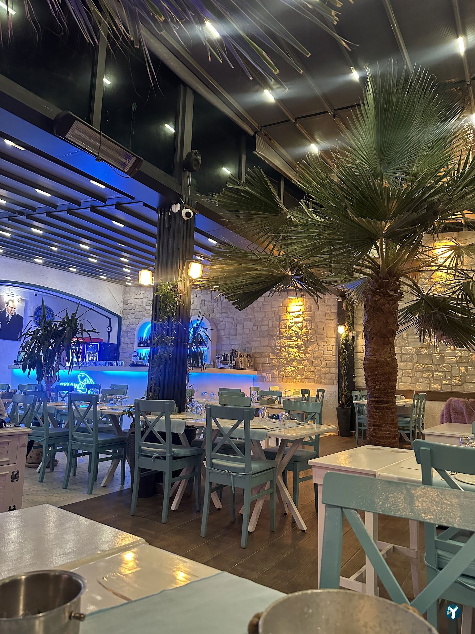 Iskarmoz Restaurant