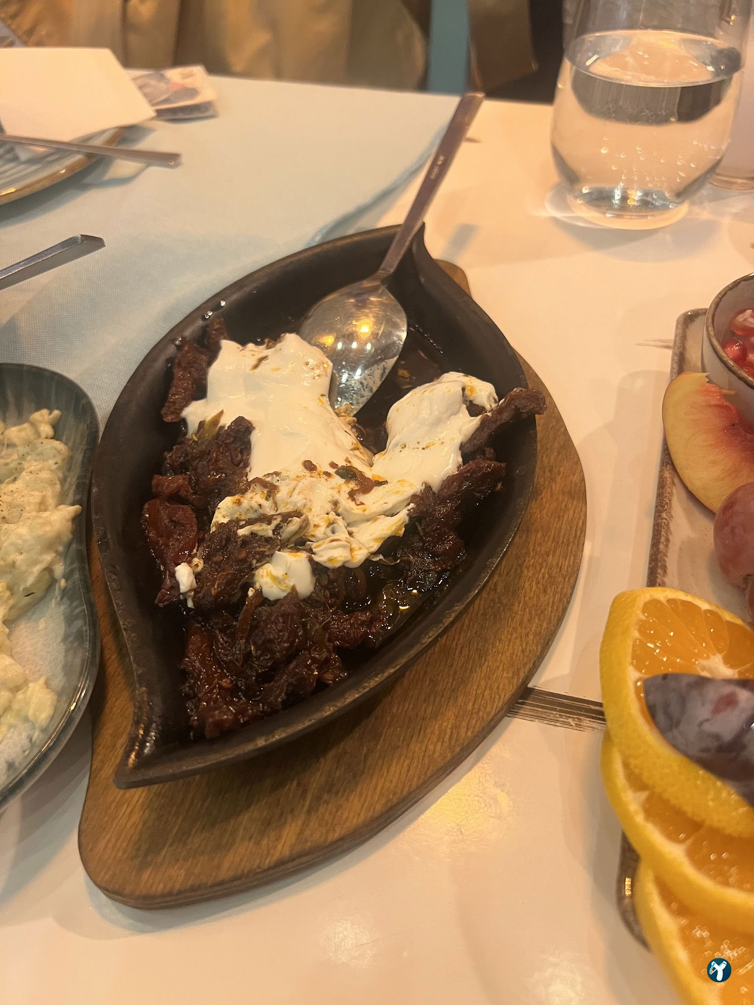 Iskarmoz Restaurant