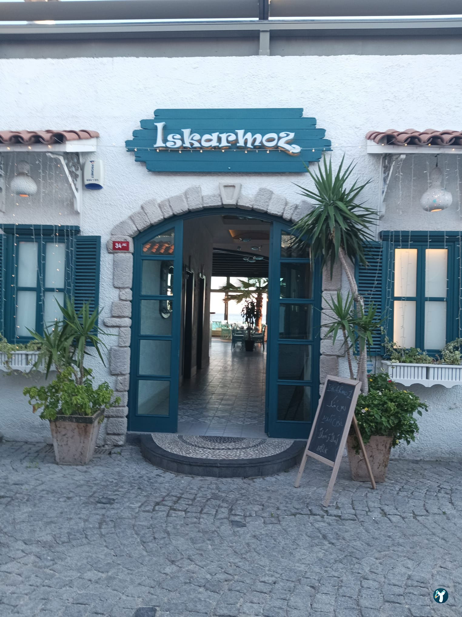 Iskarmoz Restaurant