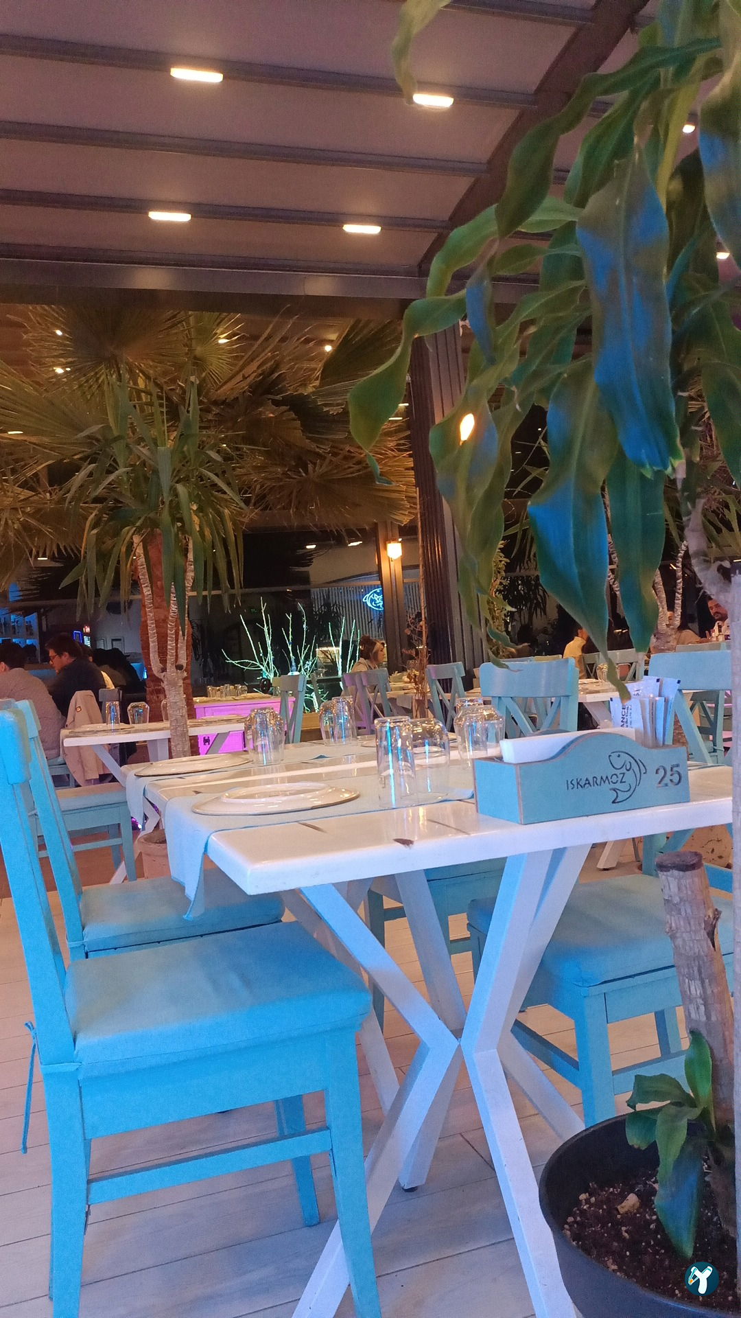 Iskarmoz Restaurant