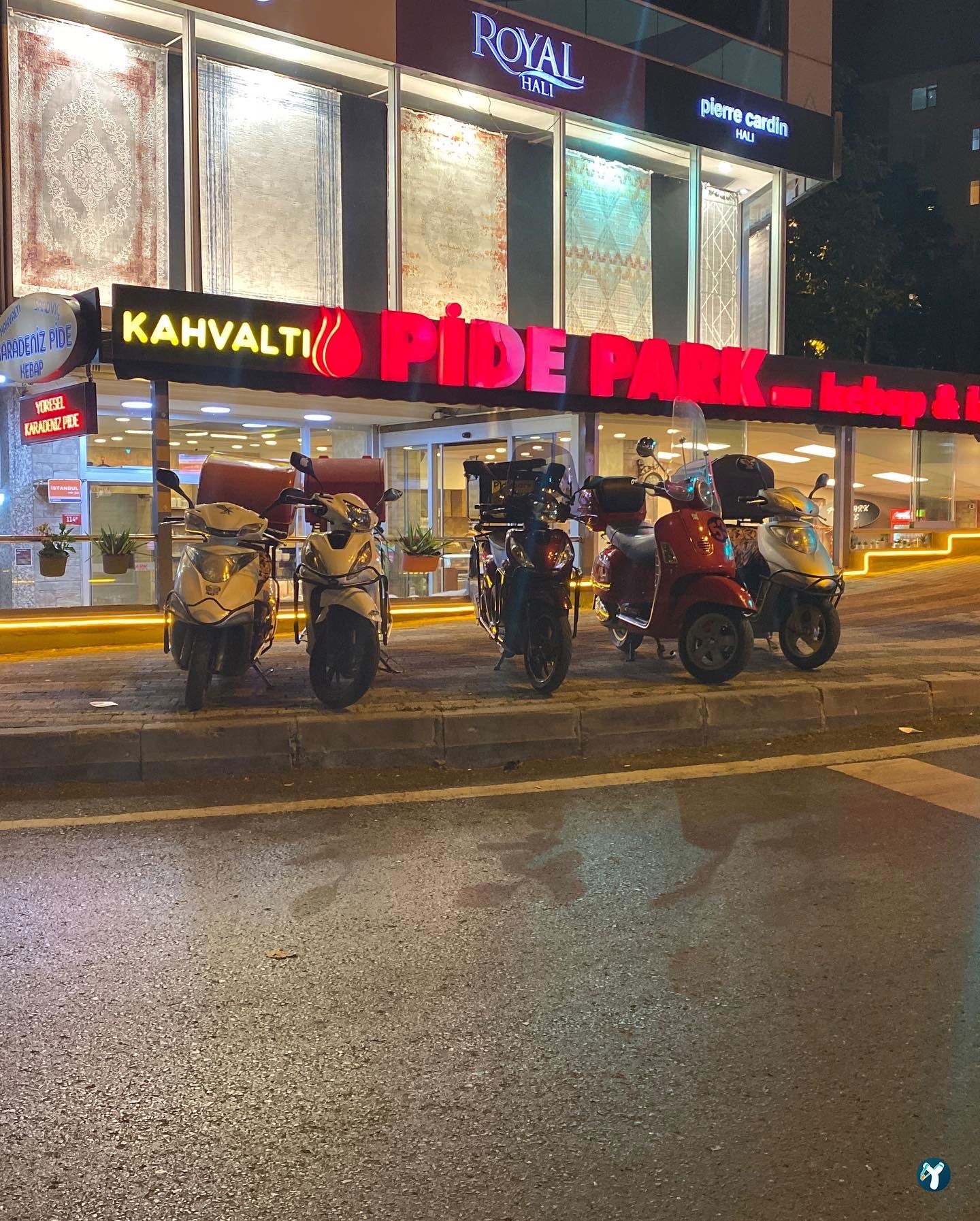Pidepark Restaurant Üsküdar/Bulgurlu