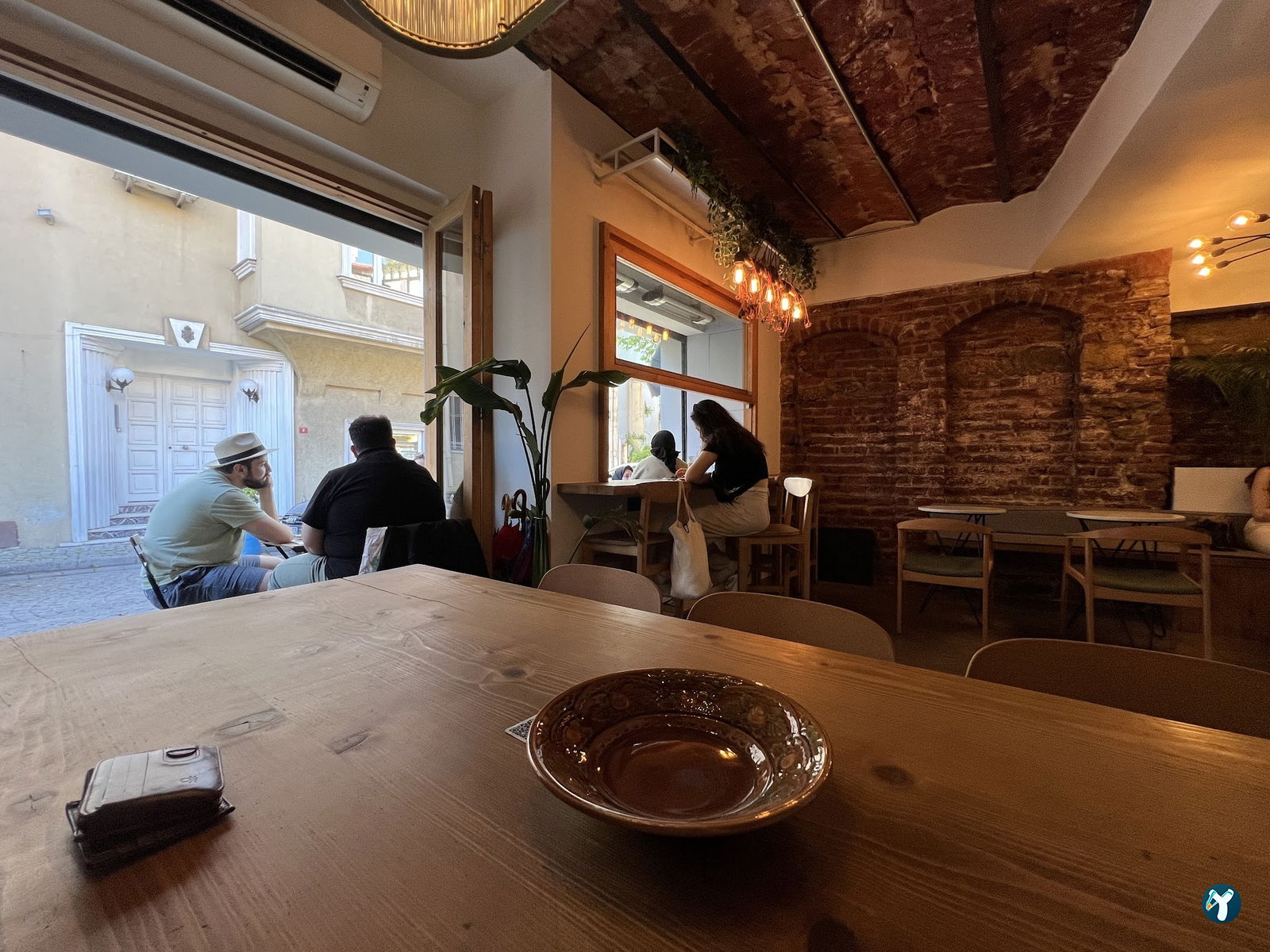 Glow Coffee