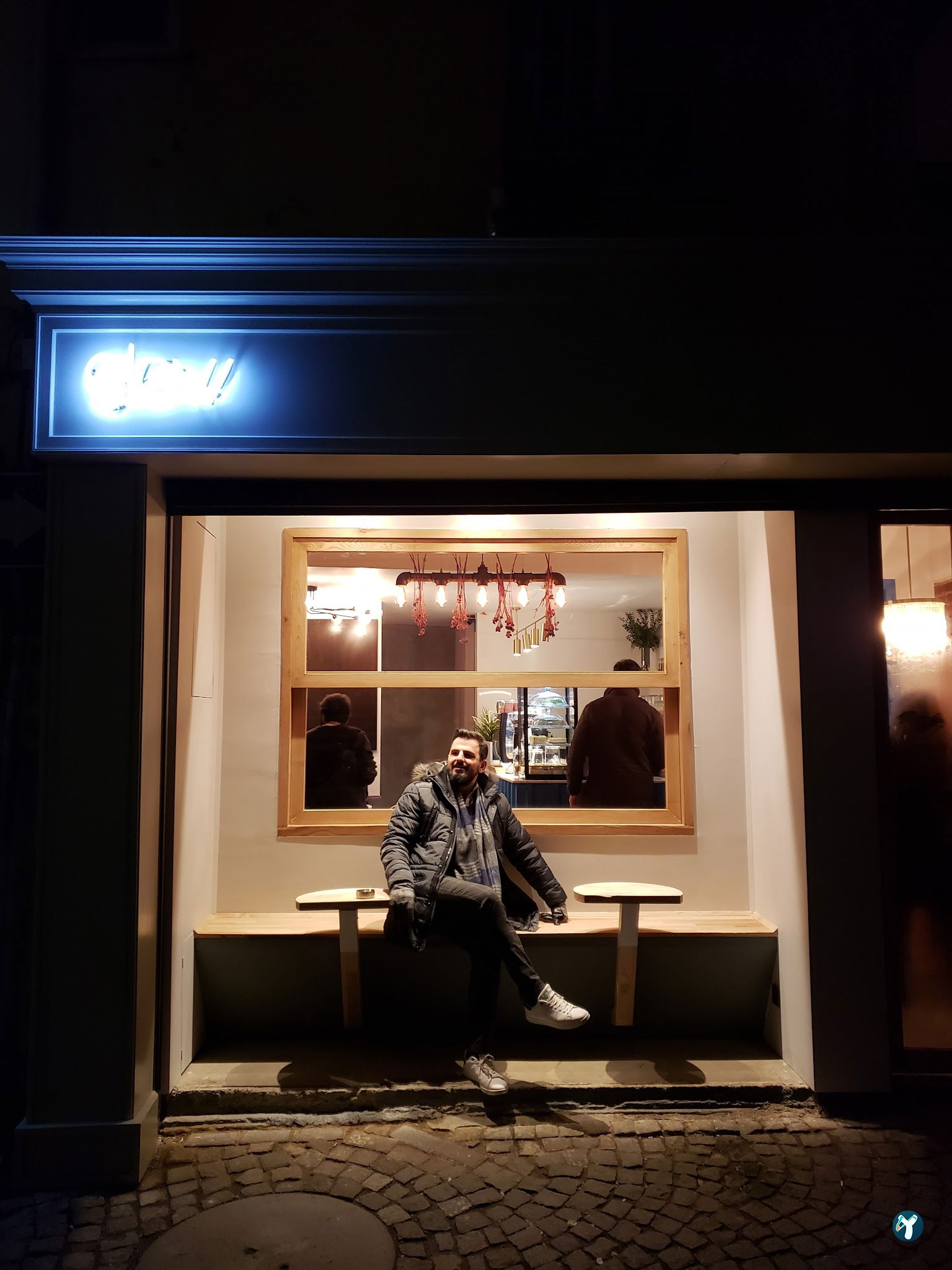 Glow Coffee