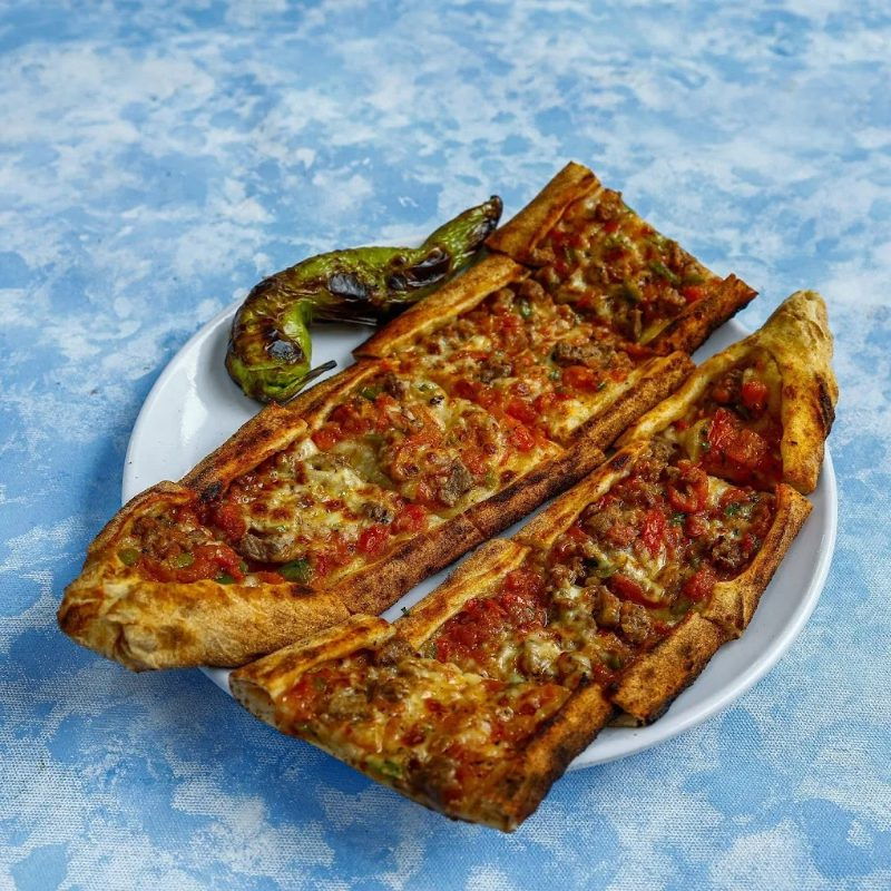 Altıntepsi Pide Lahmacun Döner Salonu