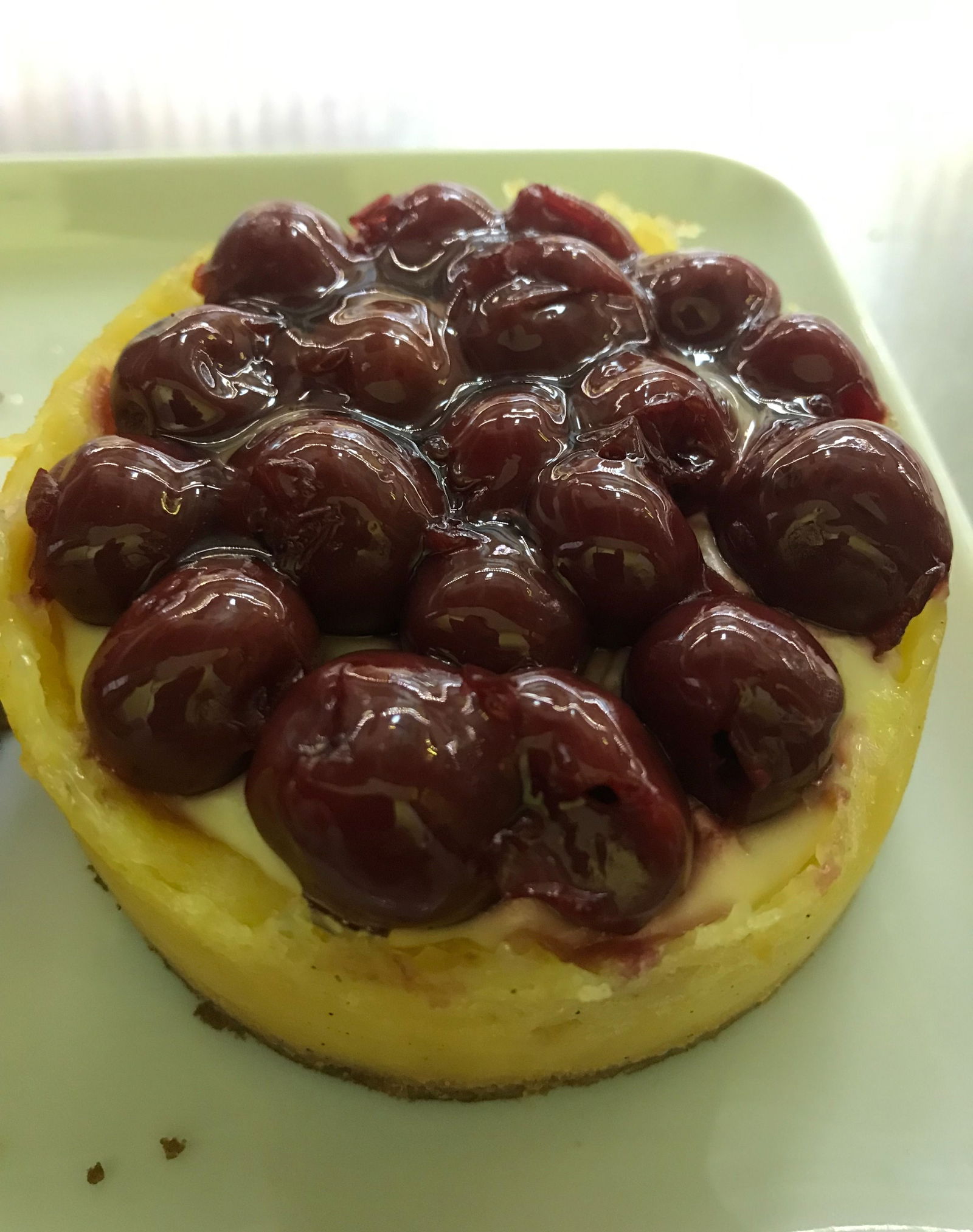 Vişneli Bask Cheesecake