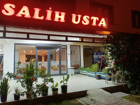 Salih Usta Köfte Evi resimleri