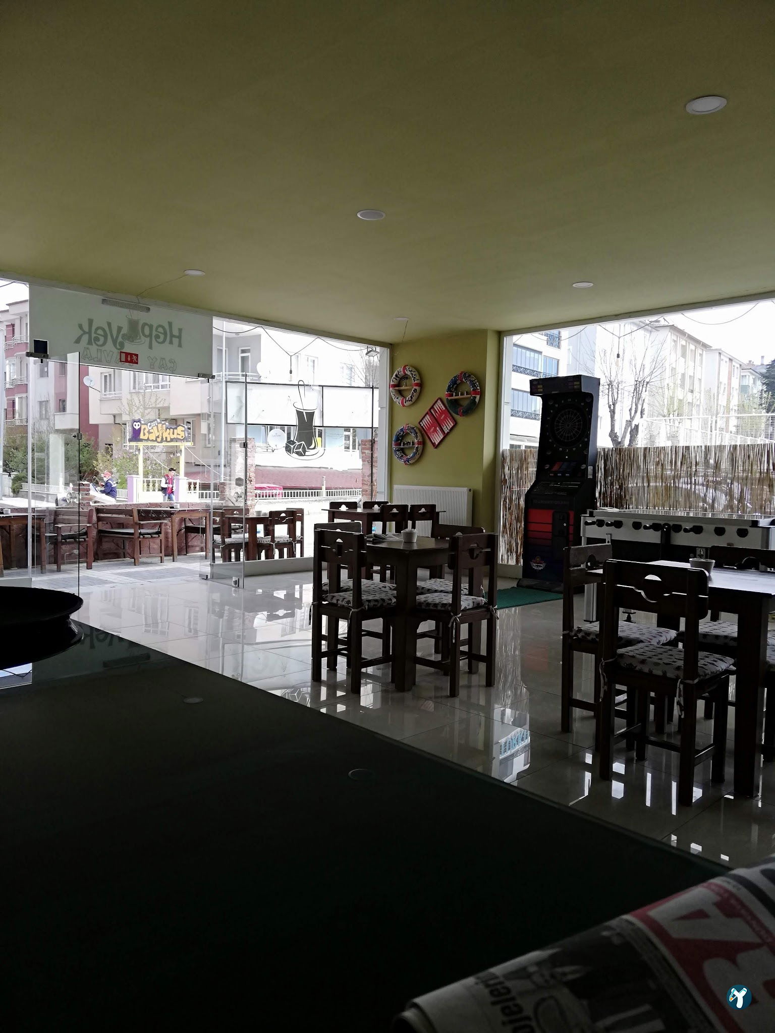 Hepyek Cafe